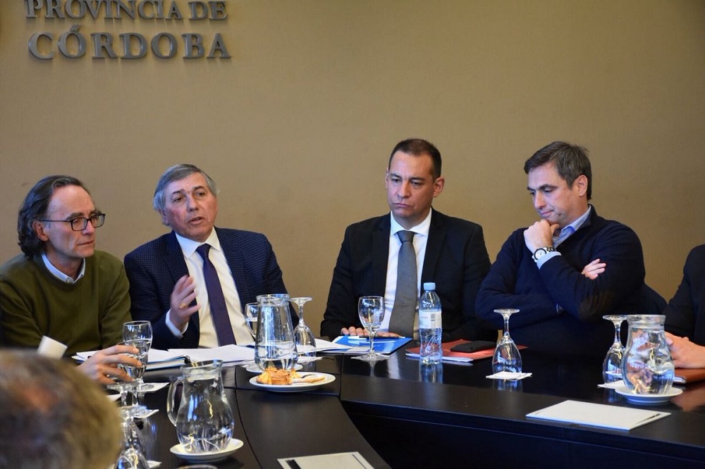 Reunión Intendentes provincia 01