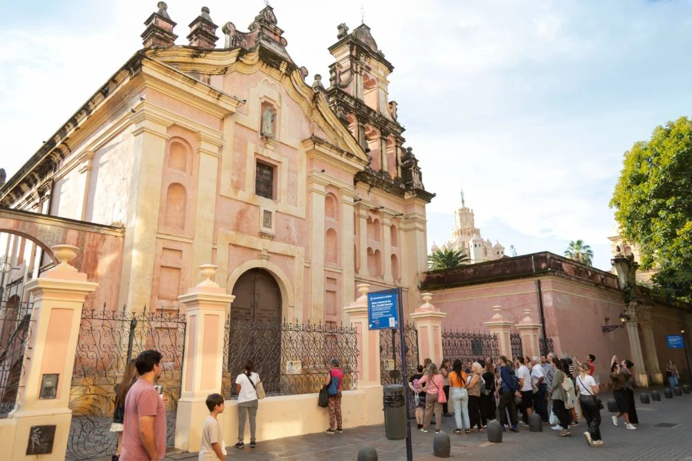 SEmana Santa en la ciudad by Municip. de Cba.