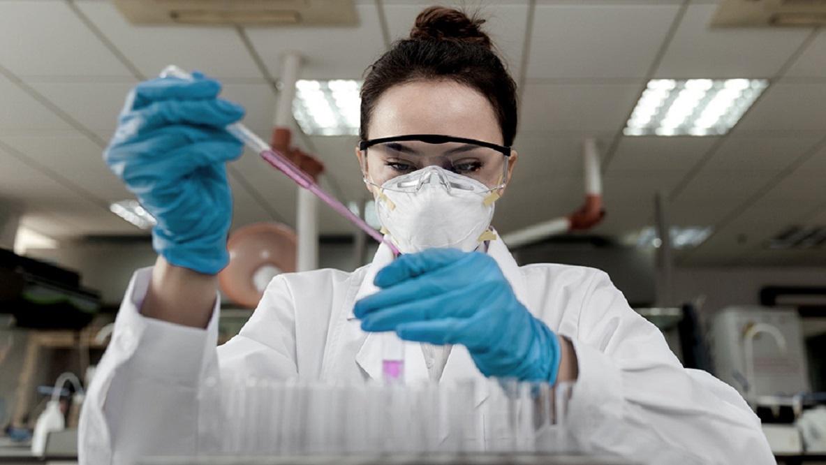 Covid: la OMS identifica variante que podría ser resistente a las vacunas