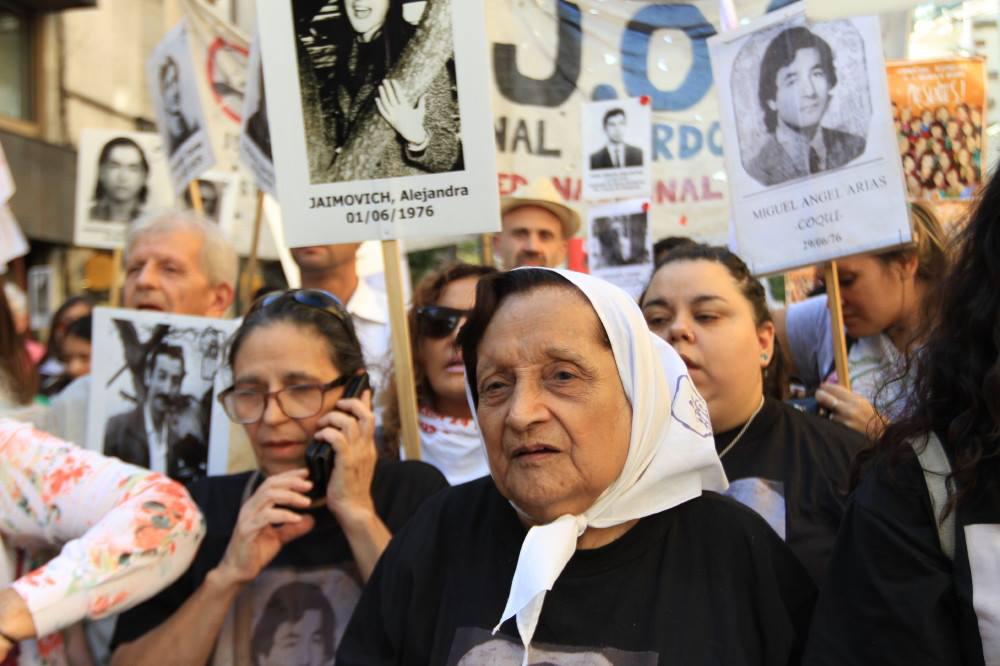 Marcha de la memoria 2021 Abuelas de Plaza de Mayo Córdoba