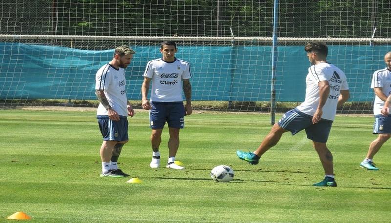 FOTO ENTRENAMIENTO SELECCION 2
