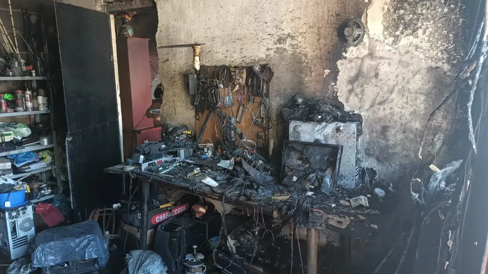 Incendio en taller de barrio Pueyrredón (Policía)