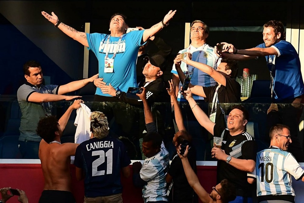 Maradona gol messi argentina nigeria