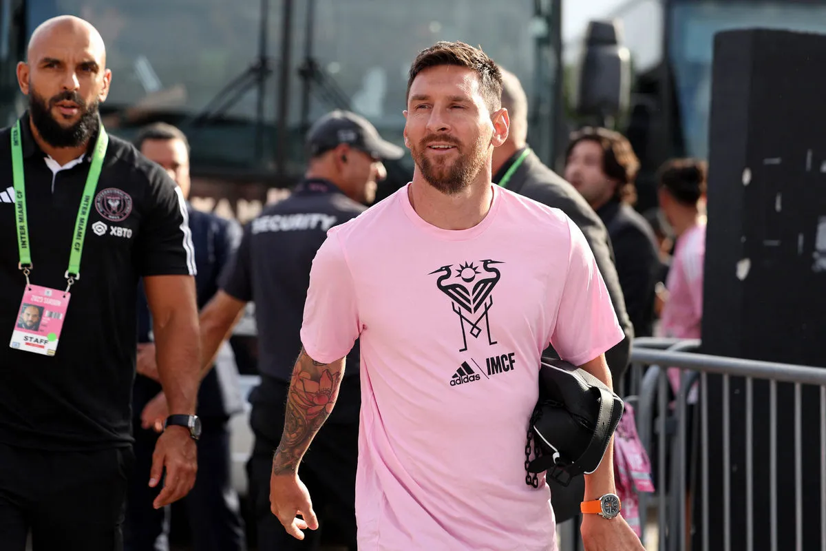 messi llegando al estadio NA
