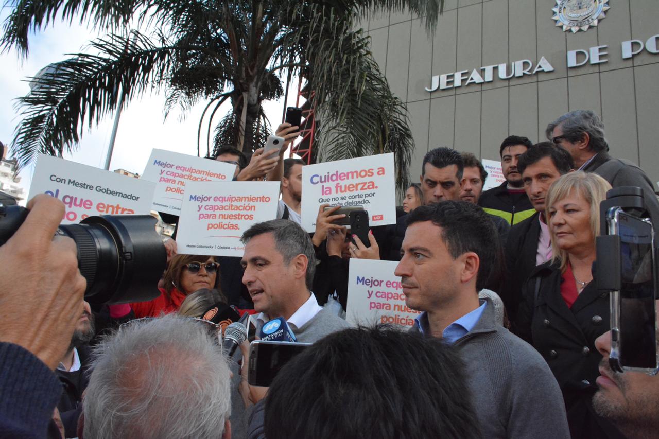 Mestre De Loredo cierre de campaña Jefatura de Policía by prensa Mestre
