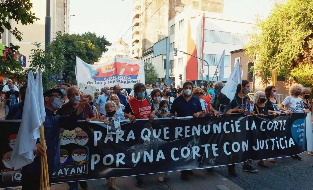 marcha renuncia corte