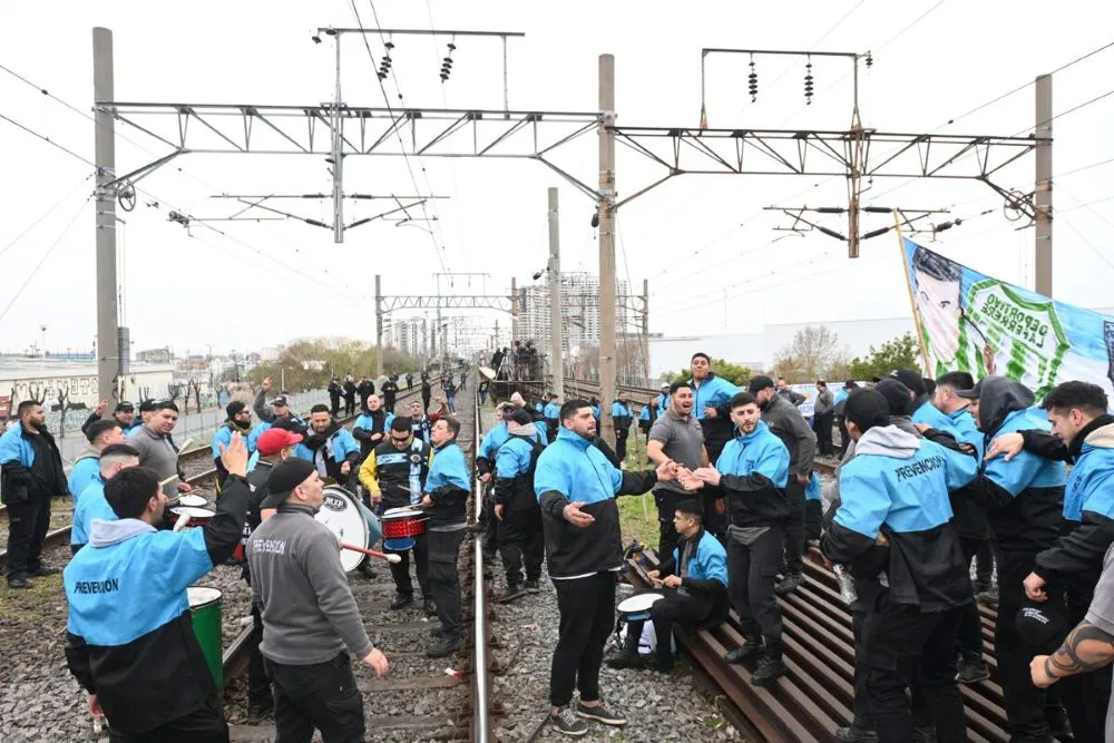 Corte Tren Roca by @LeandroAdonio