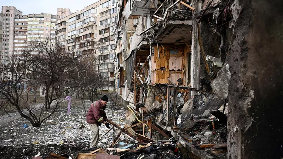 bombardeos en Kiev by Télam