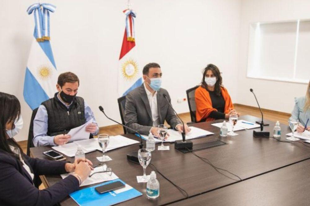Julian Lopez con legisaldores