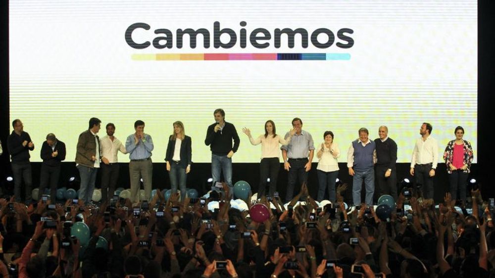 Cambiemos aportantes falsos