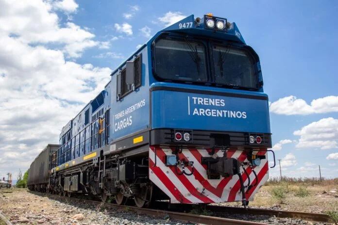 Tren de carga