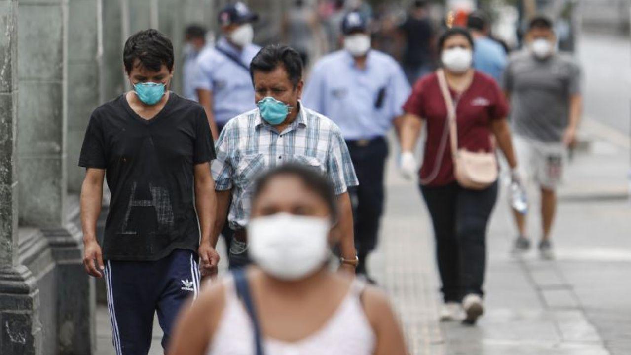 Perú Pandemia by El Peruano