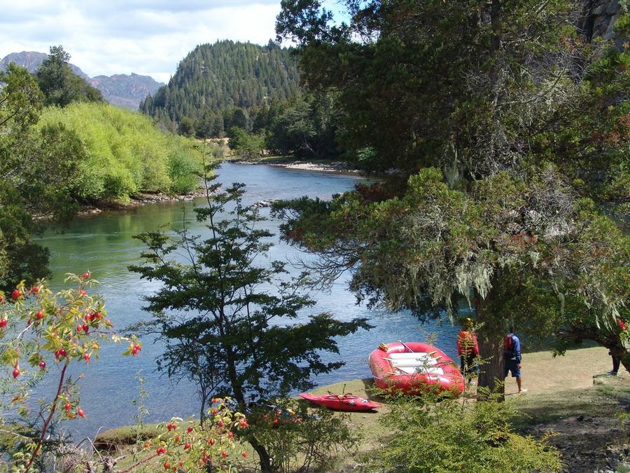 Rafting rio Corcovado - Chubut  01