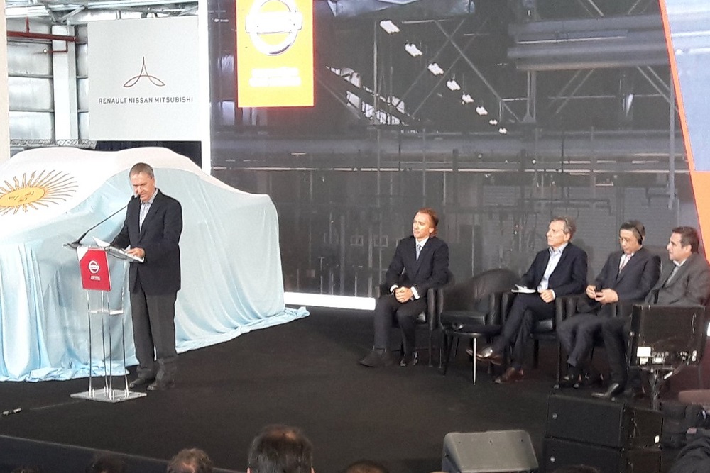 Schiaretti Nissan by prensa Gobierno de Córdoba