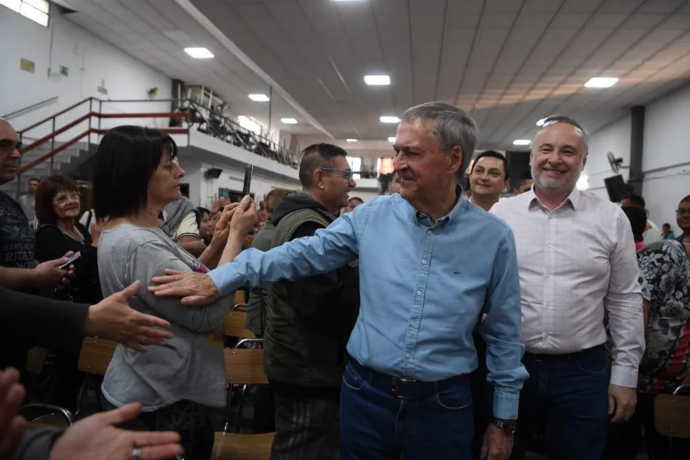schiaretti entregó crédito