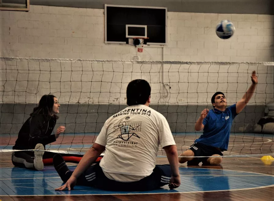 Voley Sentado Córdoba Juega Adaptado (Gobierno de Córdoba)