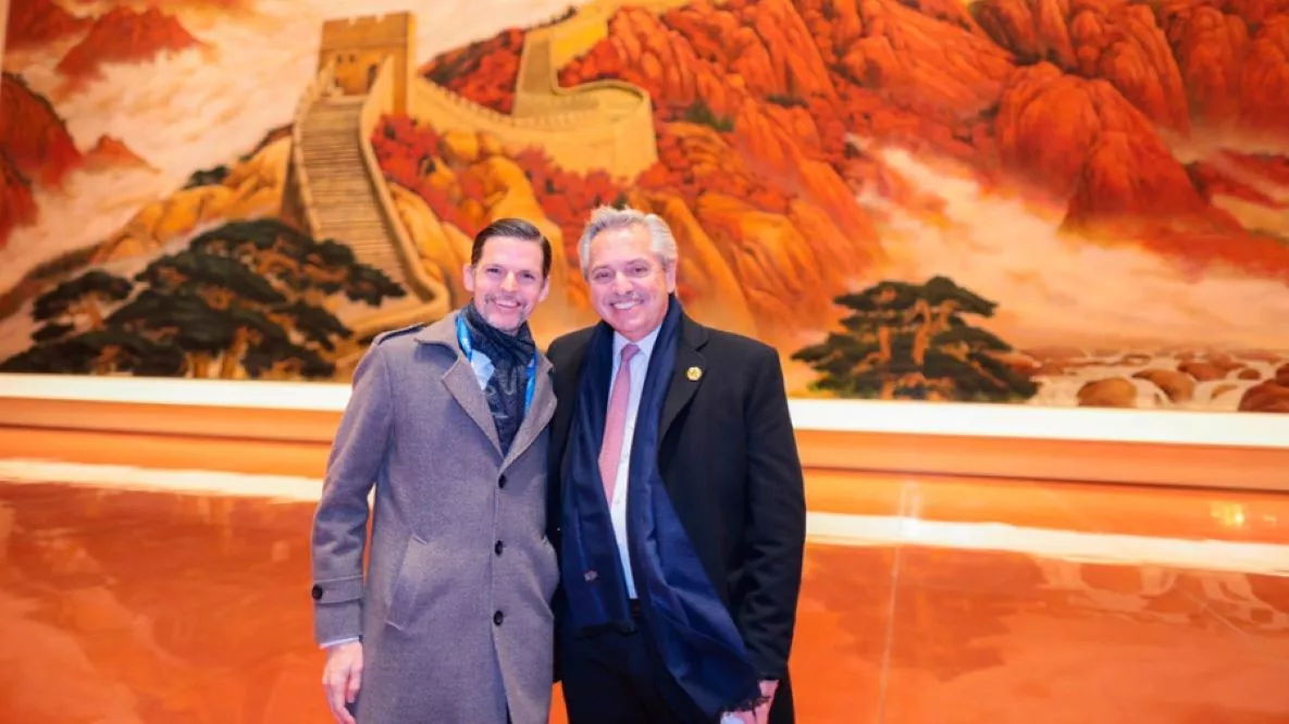 Alberto F. y embajador en China by Télam