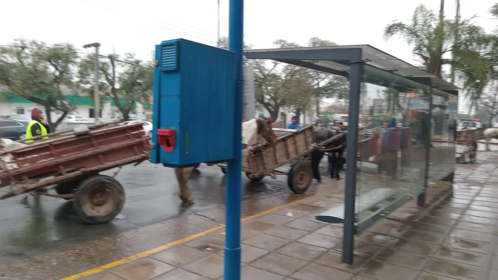 Reclamo de carreros en el CPC Ruta 20 (Coop La Igualdad) 01