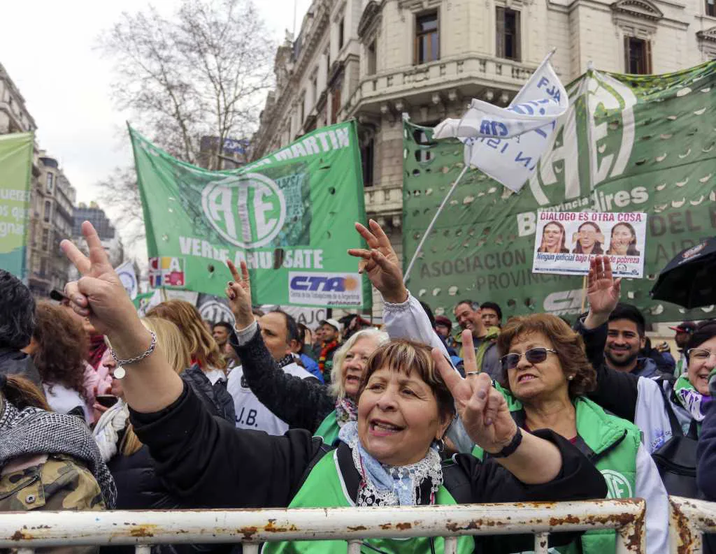 ate protesta