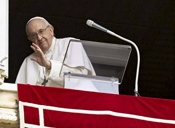 Papa Francisco (by NA)