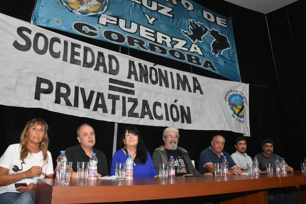 Actividad en defensa de una EPEC pública e integrada (Luz y Fuerza de Córdoba) 2