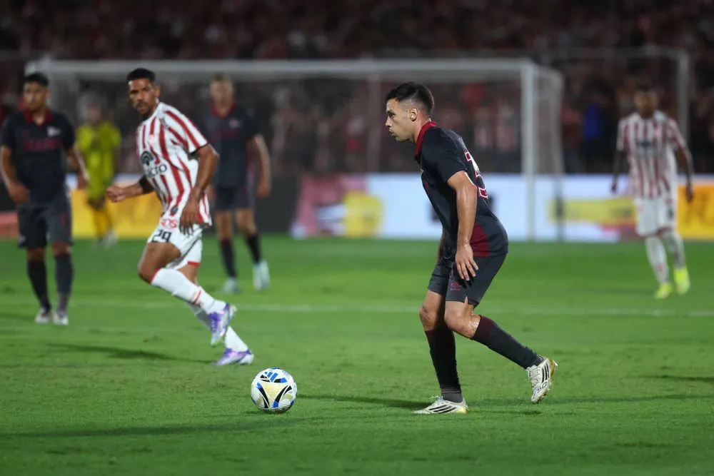 IACC vs Lanus by @Lanus