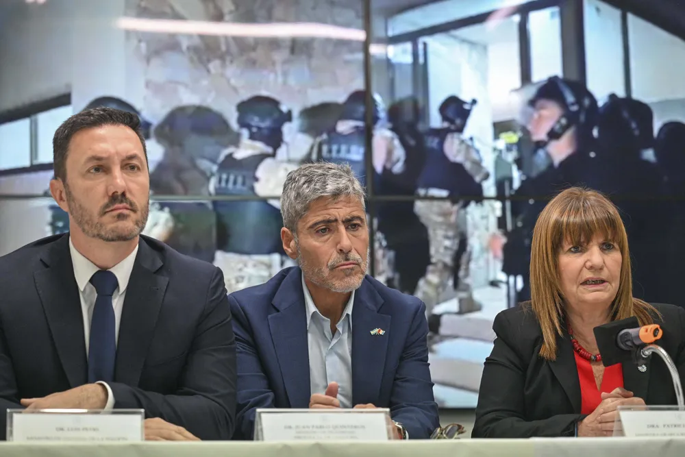 bullrich quinteros petri 2