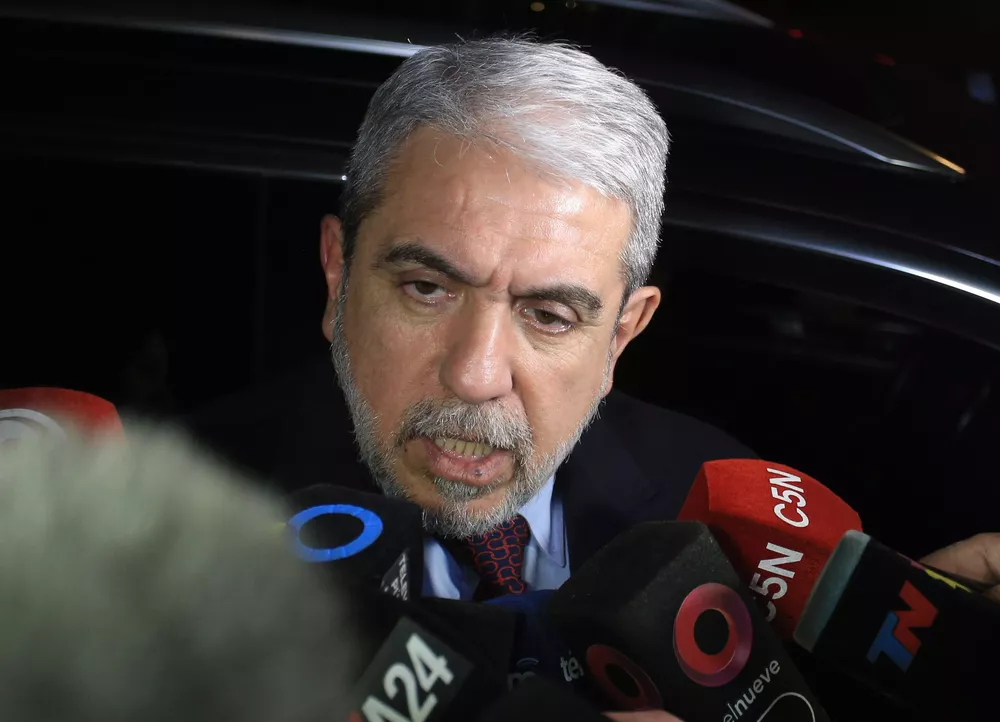 Anibal Fernández by na
