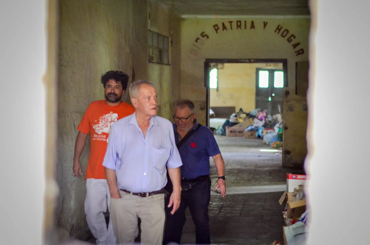 Visita de la Comisión Provincial de la Memoria al ex Grupo de Artillería 141 de La Quintana 04