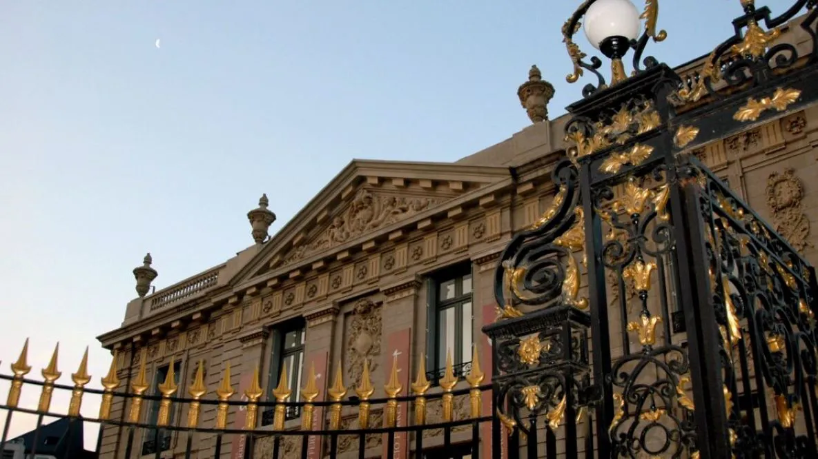 Palacio-Ferreyra Municip Cba