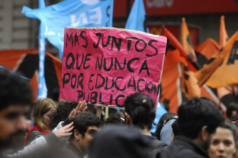 Marcha Universitarios_01