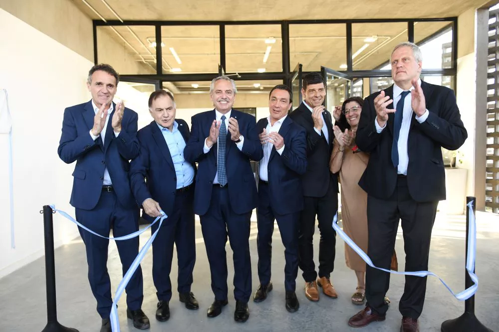 Fernández inauguración obras by Télam
