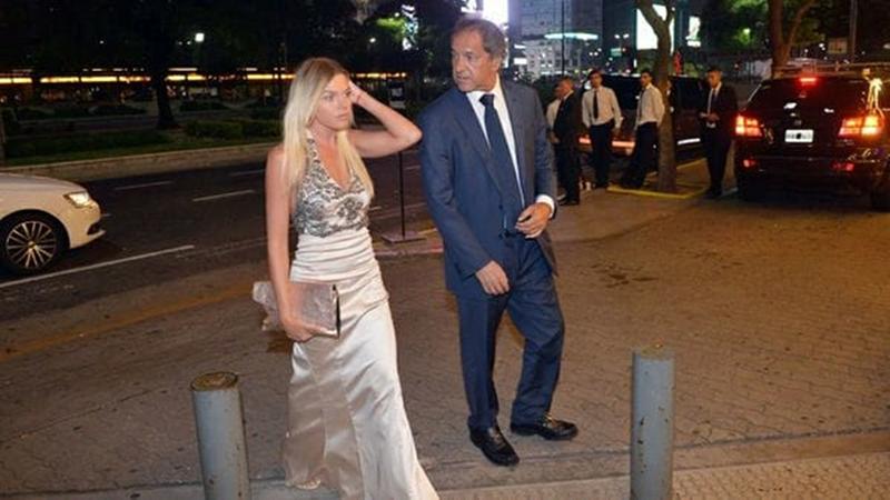 Daniel-Scioli-y-su-nueva-novia-1920-1-1024x576