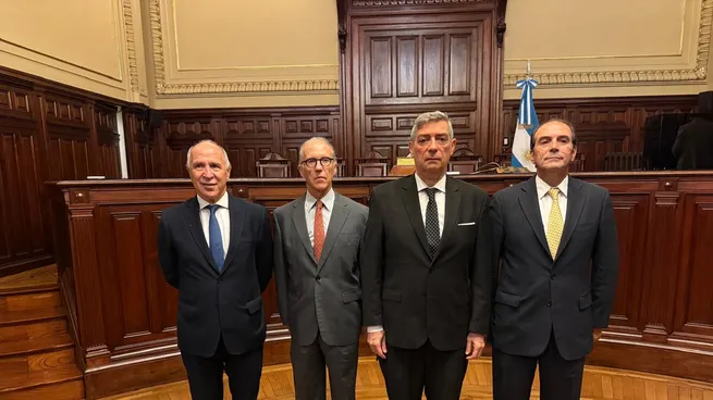 Garcia Mansilla tomó juramento en la corte by gentileza