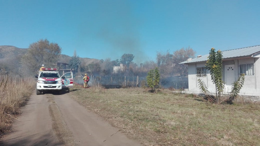 Incendio en San Roque Carlos Paz Vivo